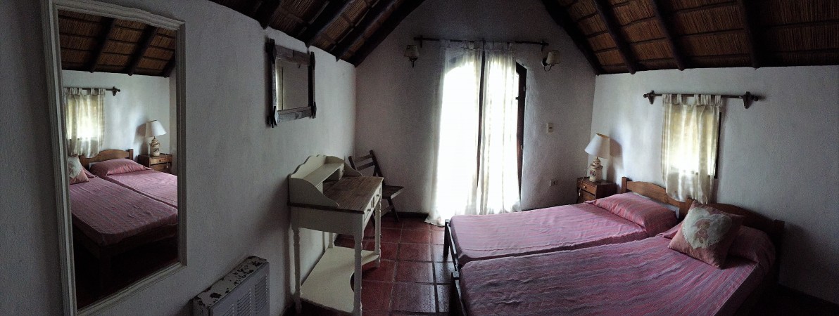 EXCELENTE CHALET 4 DORMITORIOS MAS DEPENDENCIA EN LA PARADA 35 DE LA MANSA -PUNTA DEL ESTE   