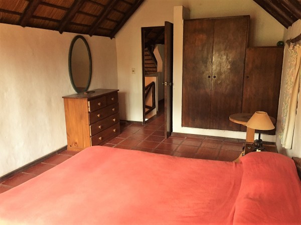 EXCELENTE CHALET 4 DORMITORIOS MAS DEPENDENCIA EN LA PARADA 35 DE LA MANSA -PUNTA DEL ESTE   