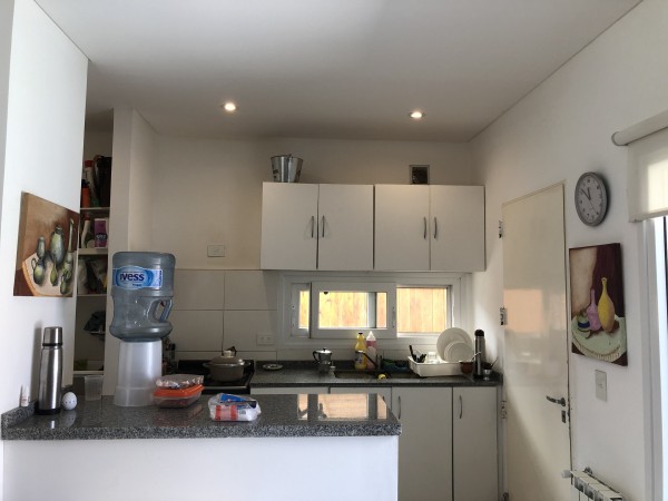 VENTA CASA 4 DORMITORIOS -DEP. - PARRILLA -  PILETA -CASAS DE SANTA MARIA